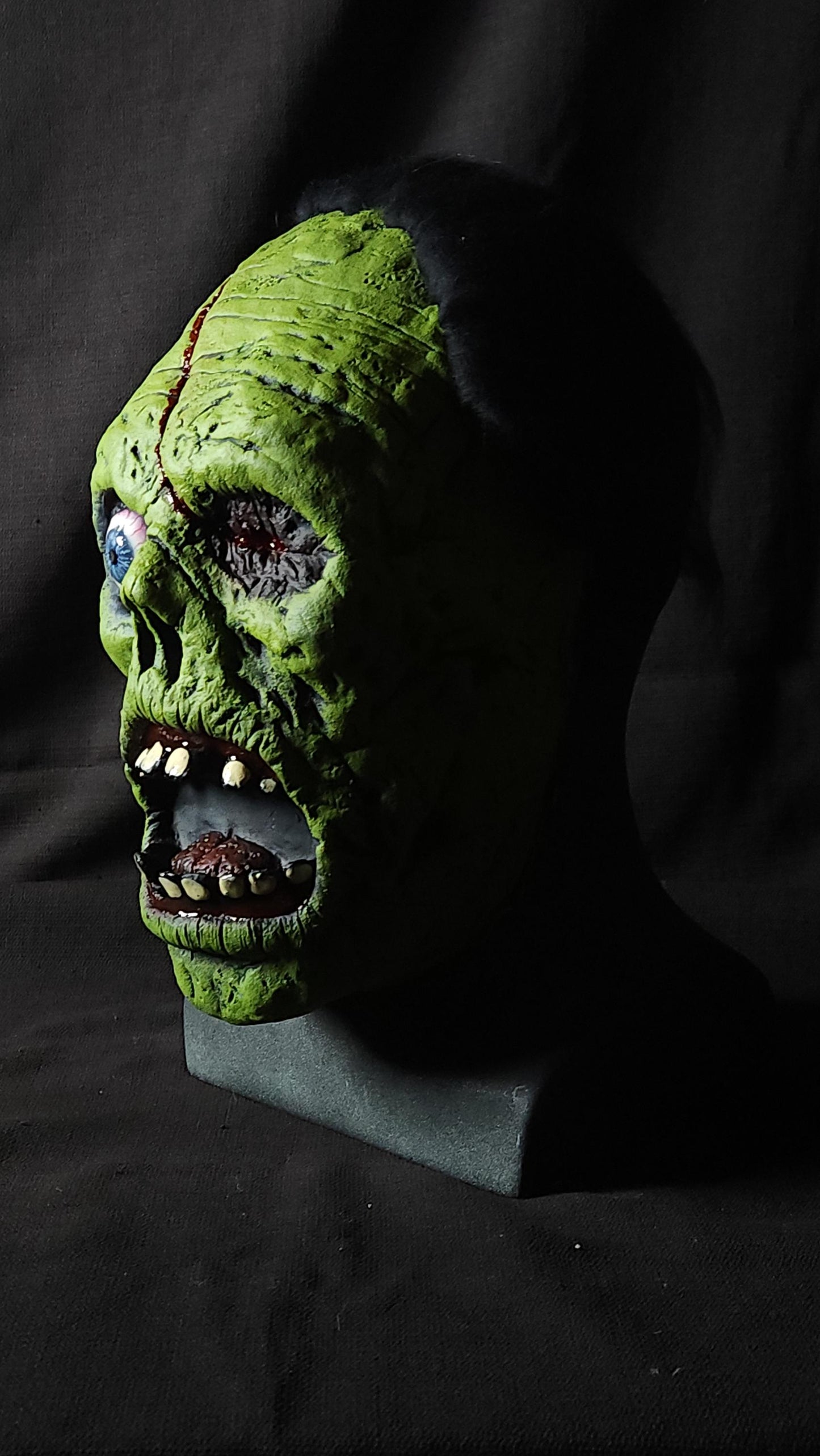 Shock Monster Latex Halloween Half-Mask