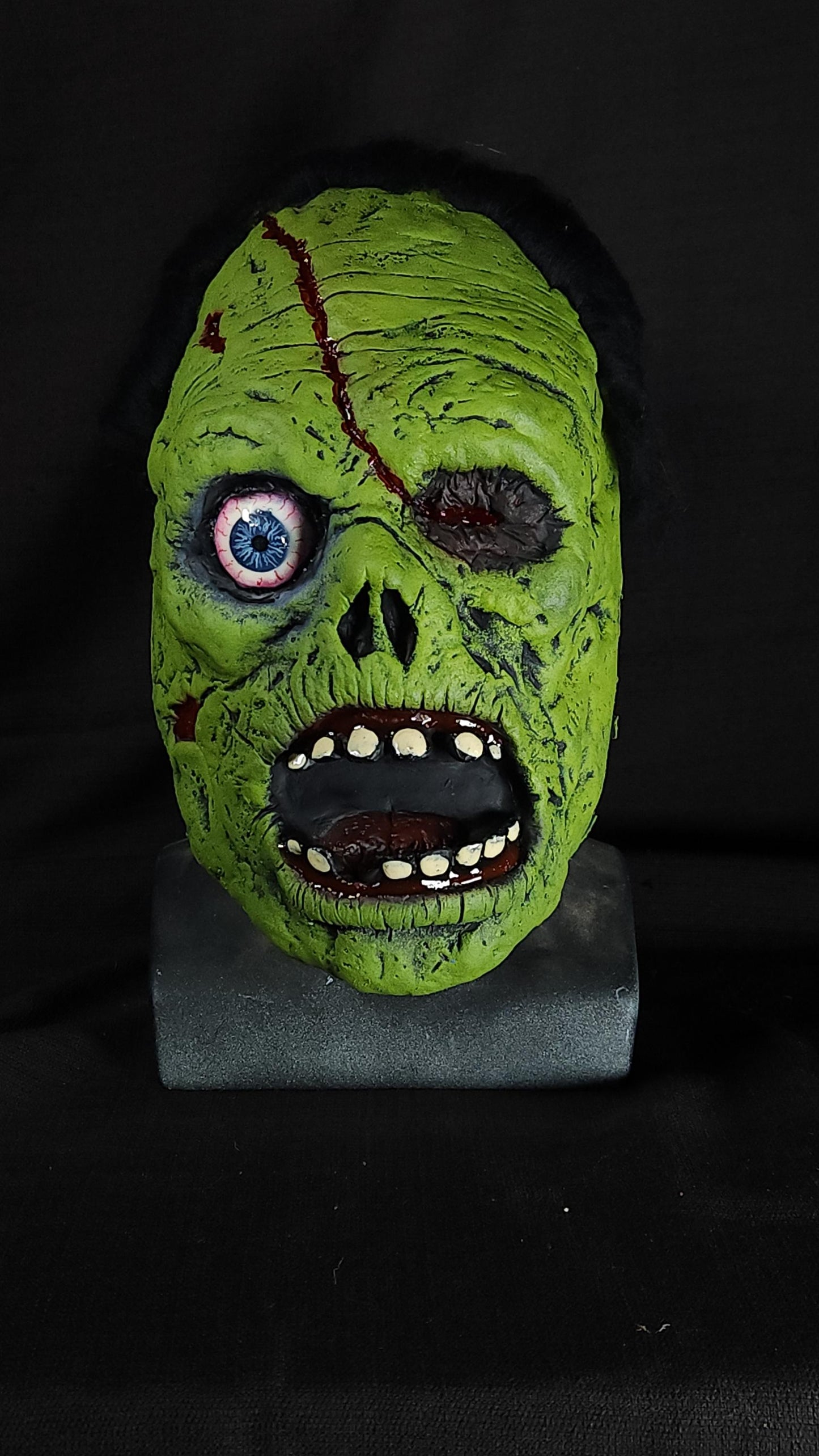 Shock Monster Latex Halloween Half-Mask