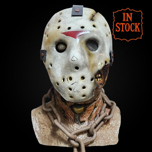 Drowned Revenant Display + Hockey Mask Jason 7  **IN STOCK**  Immediate Shipping